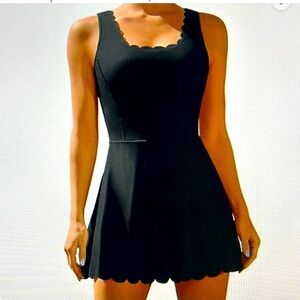 Attraco Sports Scalloped Black Tennis Pickleball Running Fitness Dress | Large